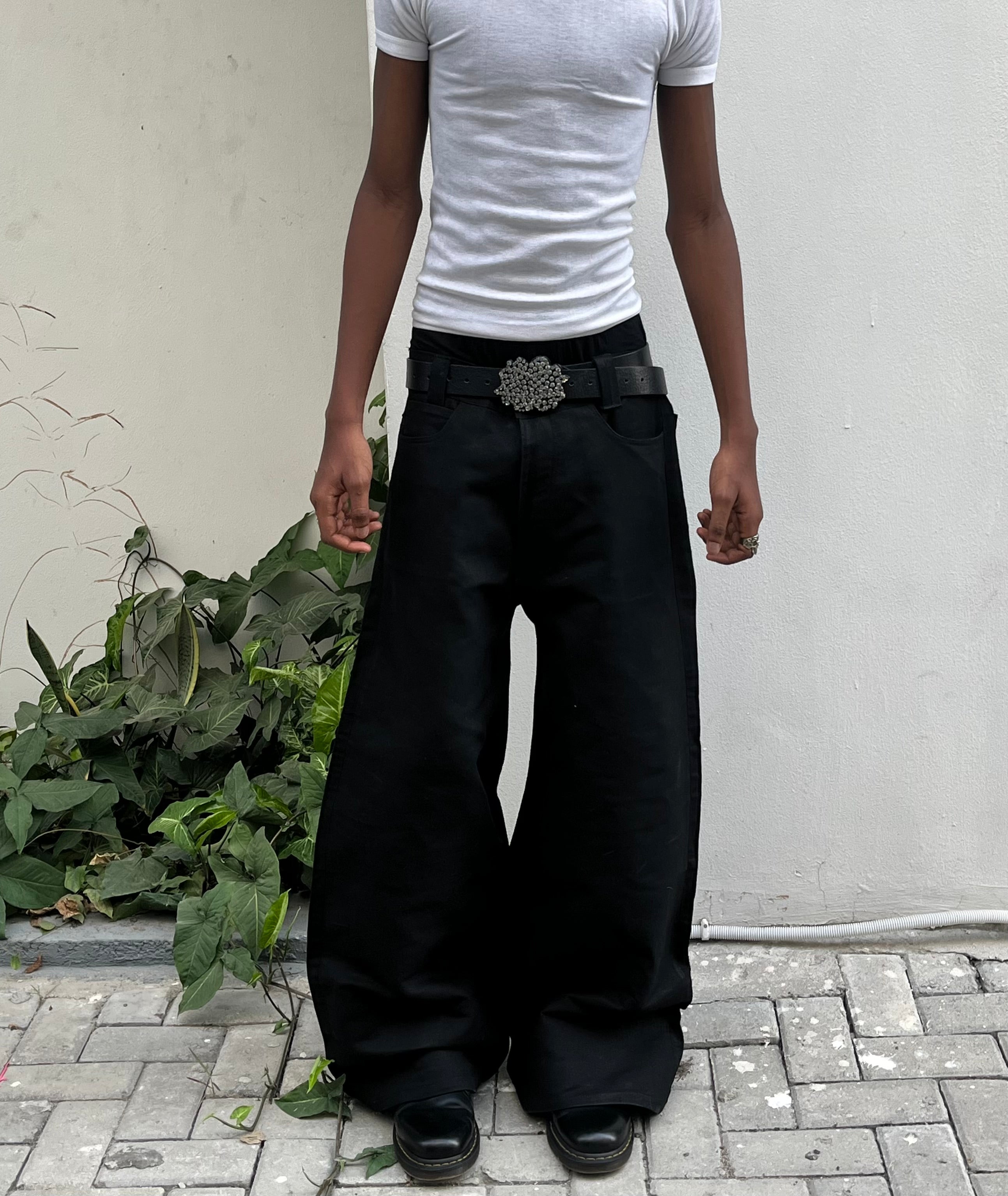 BAGGY BLACK DENIM BEATERS – DELANA REIGNS