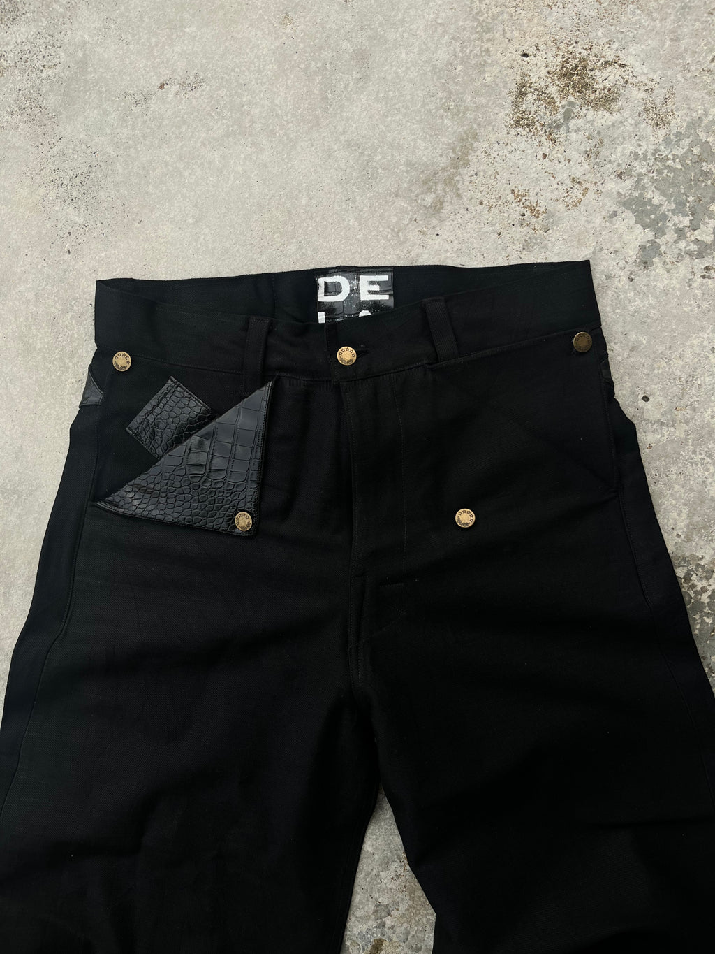 BLACK CROC DENIM