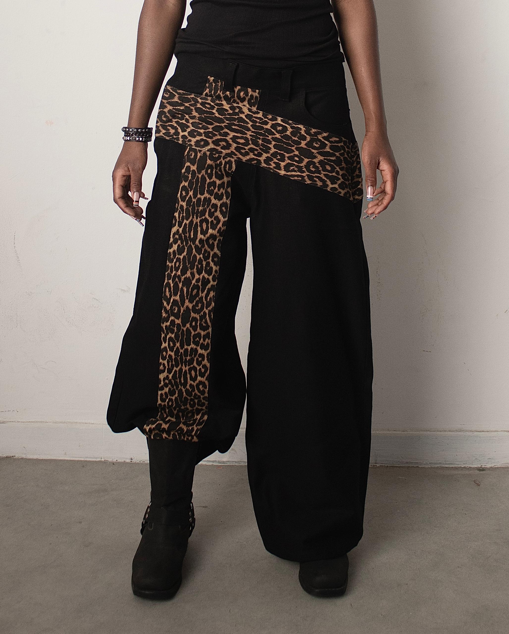 DELANA CROSS CHEETAH DENIM